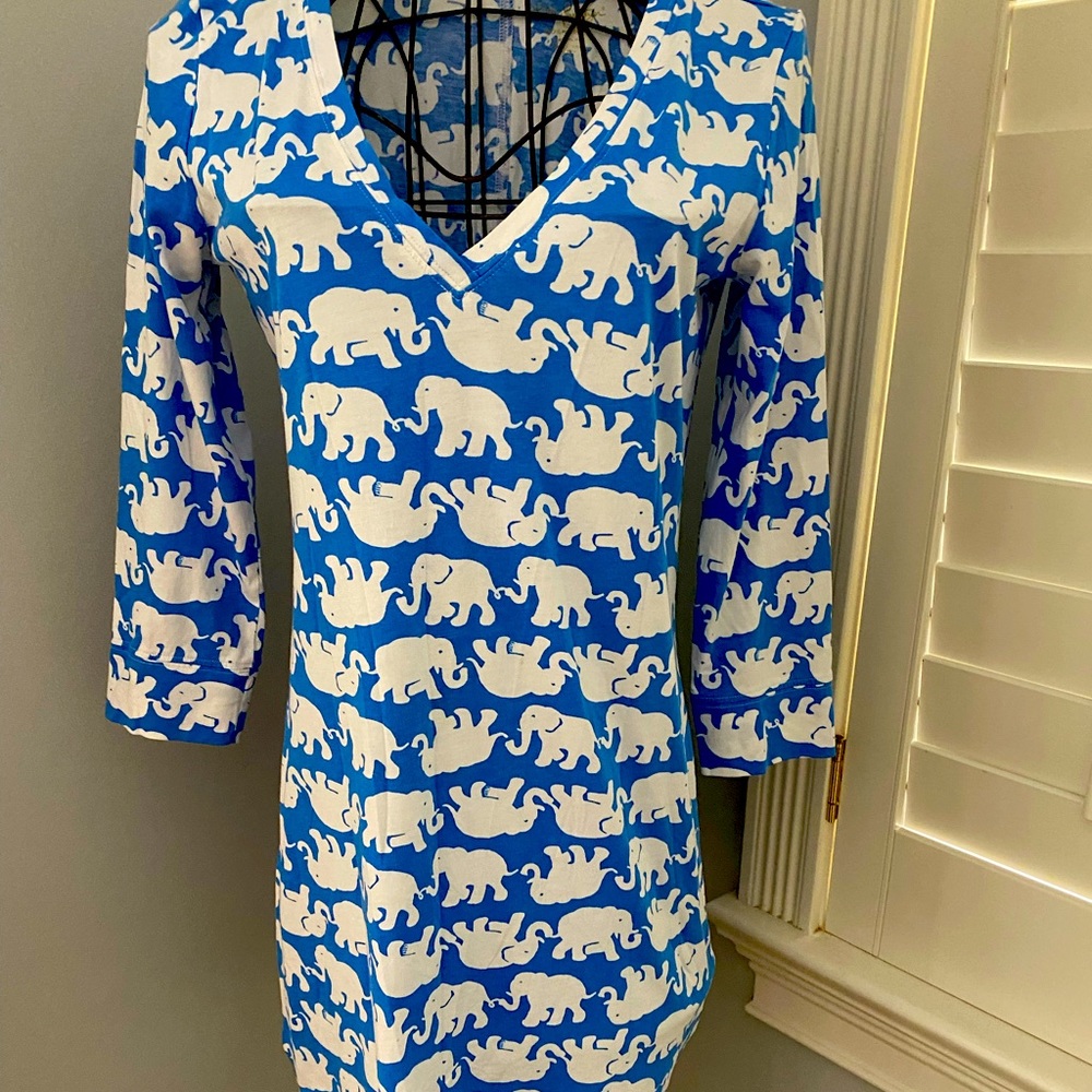 Lily Pulitzer blue elephant dress size medium like new